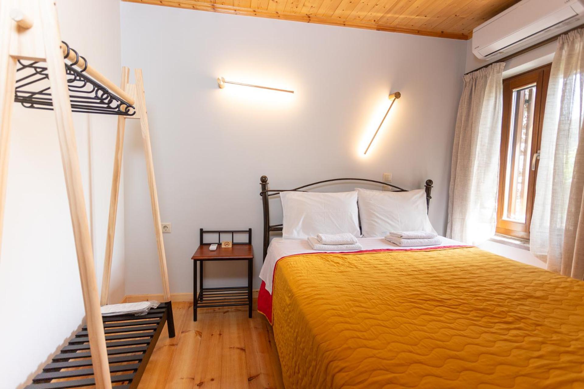 Апартаменты To Spiti Sto Castro Нафпактос Экстерьер фото