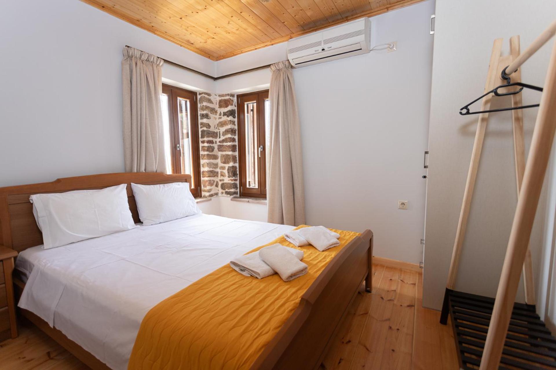 Апартаменты To Spiti Sto Castro Нафпактос Экстерьер фото